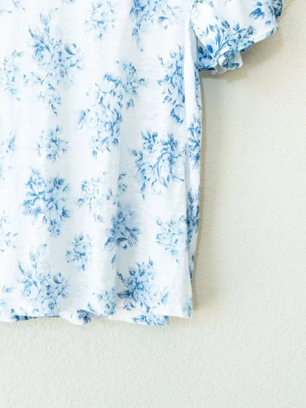 LOFT 100% Linen Blouse Womens L White Blue Floral Puff Sleeve Cottagecore